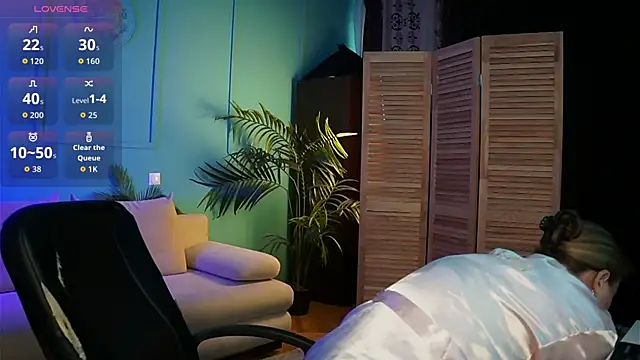 Ariell Margot  online show from October 12, 2025, 5:20 am