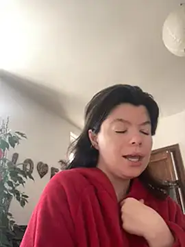 Snapshot of annonyme__422 chatting on March 14, 2025, 9:46 am annonyme 422 online show from March 14, 2025, 9:46 am