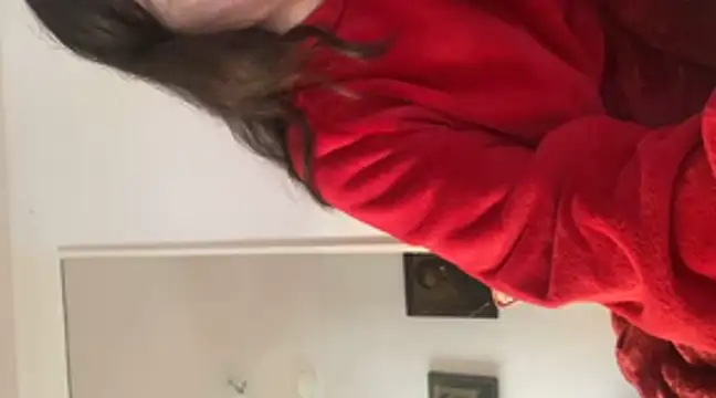 Snapshot of annonyme__422 chatting on January 14, 2025, 2:43 pm annonyme 422 online show from January 14, 2025, 2:43 pm