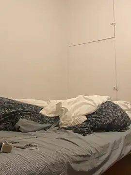 Snapshot of annonyme__422 chatting on January 10, 2025, 10:25 pm annonyme 422 online show from January 10, 2025, 10:25 pm