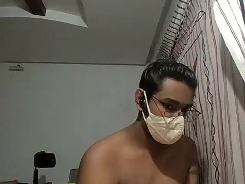 Snapshot of brownguy1234 chatting on February 9, 2025, 11:58 am brownguy1234 online show from February 9, 2025, 11:58 am