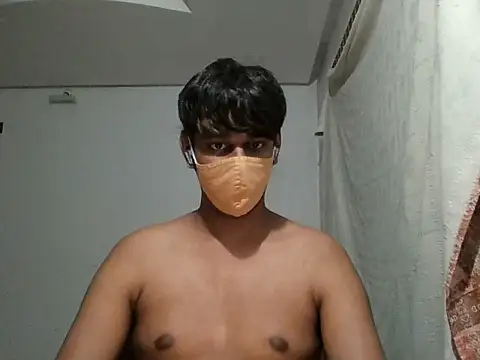 Snapshot of brownguy1234 chatting on February 1, 2025, 4:32 pm brownguy1234 online show from February 1, 2025, 4:32 pm