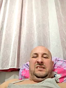 Snapshot of intx800 chatting on March 4, 2026, 6:04 pm intx800 online show from March 4, 2026, 6:04 pm