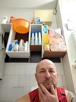 Snapshot of intx800 chatting on February 23, 2026, 5:02 pm intx800 online show from February 23, 2026, 5:02 pm