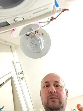 intx800 online show from March 19, 2026, 5:57 pm