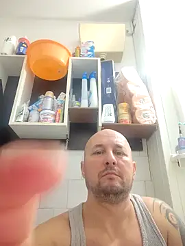 Snapshot of intx800 chatting on November 23, 2025, 6:34 am intx800 online show from November 23, 2025, 6:34 am