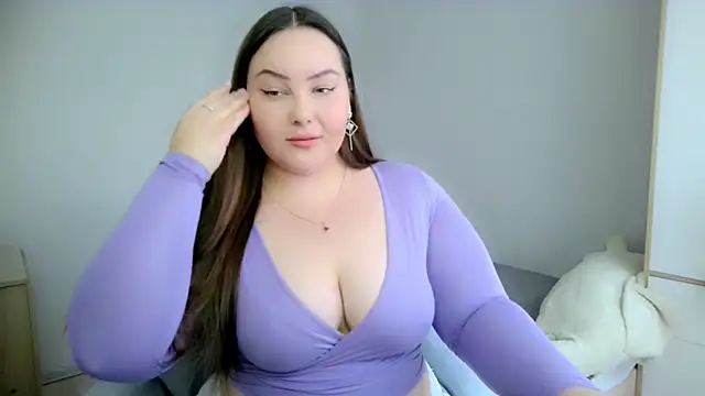 sensitive  girl online show from November 12, 2025, 8:29 am