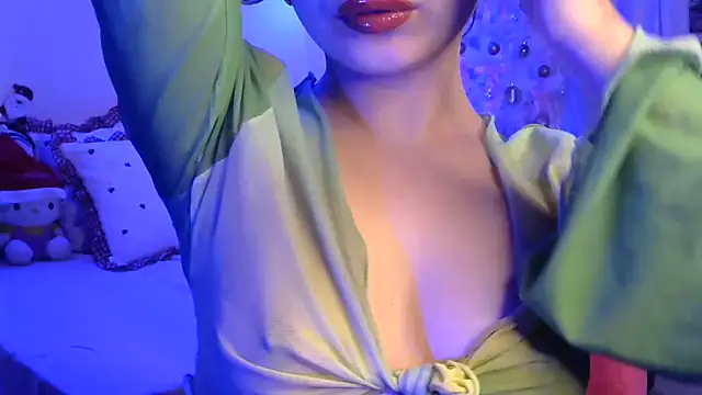 amrita2210 online show from December 20, 2025, 8:22 pm