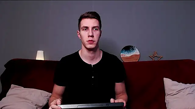 Chris Brien online show from February 14, 2025, 3:54 am