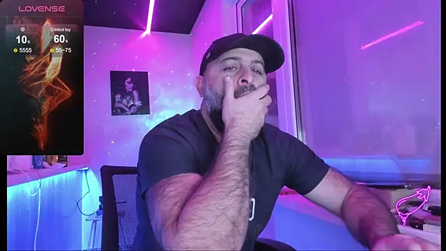 MAGABEAR077 online show from November 17, 2025, 8:24 pm