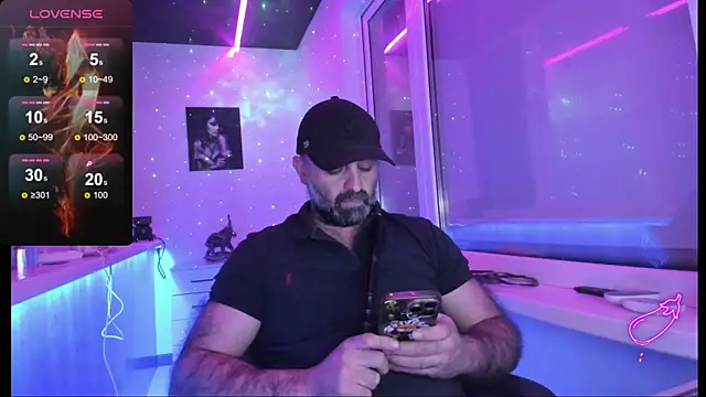 Snapshot of MAGABEAR077 chatting on November 23, 2025, 1:32 pm MAGABEAR077 online show from November 23, 2025, 1:32 pm