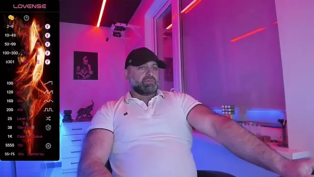 MAGABEAR077 online show from May 11, 2026, 5:21 pm