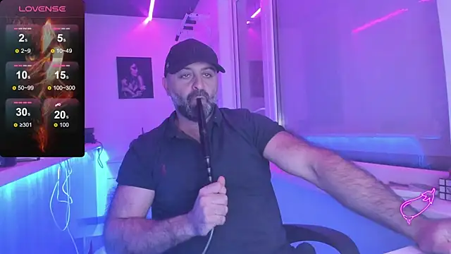 Snapshot of MAGABEAR077 chatting on November 26, 2025, 2:39 pm MAGABEAR077 online show from November 26, 2025, 2:39 pm