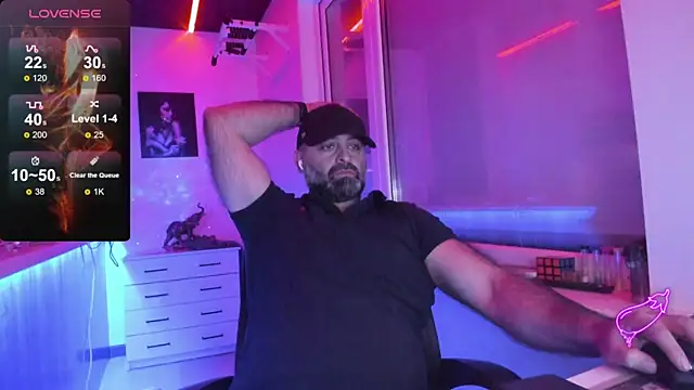 Snapshot of MAGABEAR077 chatting on December 13, 2025, 8:04 pm MAGABEAR077 online show from December 13, 2025, 8:04 pm