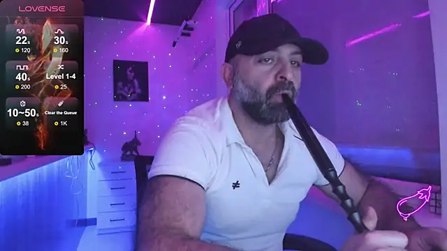 Snapshot of MAGABEAR077 chatting on November 30, 2025, 10:49 am MAGABEAR077 online show from November 30, 2025, 10:49 am