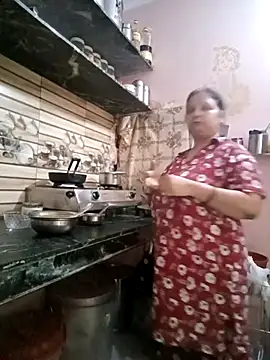 Kavya kapoor online show from April 15, 2026, 2:17 am