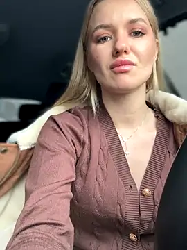 Devill Angel  online show from November 19, 2025, 9:53 am