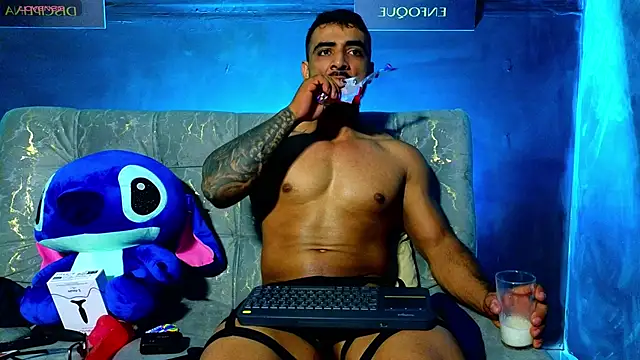 ERIC HARRISON online show from November 3, 2025, 10:24 pm