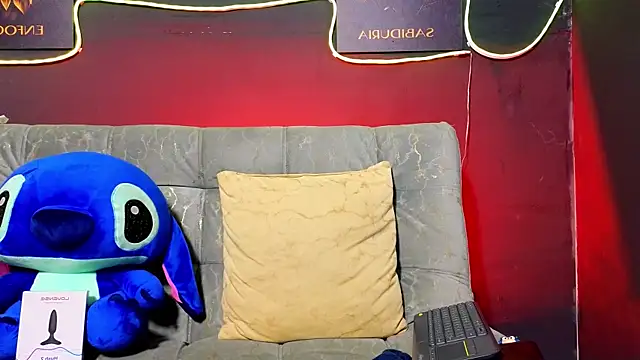 Snapshot of ERIC_HARRISON chatting on January 8, 2026, 3:23 am ERIC HARRISON online show from January 8, 2026, 3:23 am