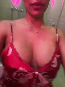 EmilyLeah  online show from November 26, 2025, 6:08 pm