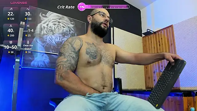 Luke  09 online show from February 3, 2026, 8:03 pm