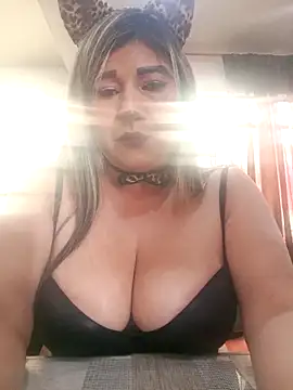 Snapshot of Hannahcandyy chatting on October 31, 2025, 8:38 pm Hannahcandyy online show from October 31, 2025, 8:38 pm