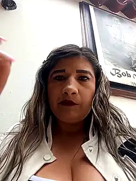 Snapshot of Hannahcandyy chatting on October 29, 2025, 5:34 pm Hannahcandyy online show from October 29, 2025, 5:34 pm