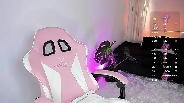 Kendall Bunnyy online show from February 20, 2026, 8:22 pm