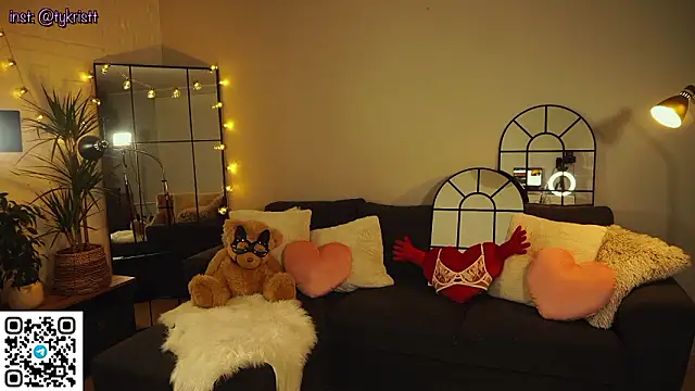 Heidi11 online show from February 9, 2026, 4:16 pm