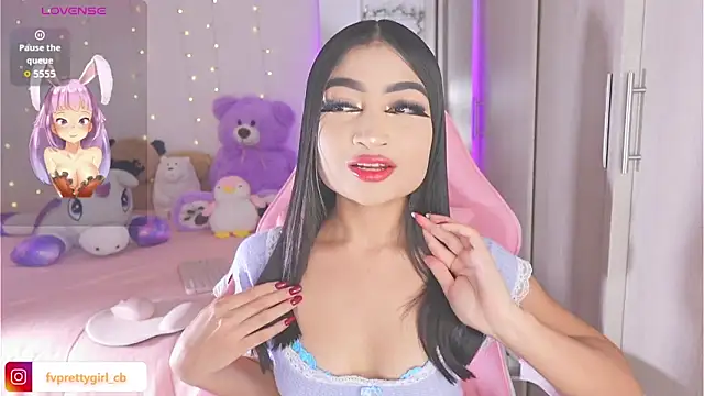 urfavprettygirl online show from November 3, 2025, 8:07 am