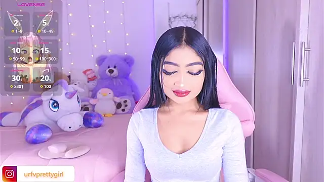 Snapshot of urfavprettygirl chatting on May 4, 2026, 5:55 am urfavprettygirl online show from May 4, 2026, 5:55 am