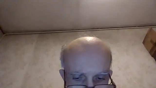 mariusica1xh online show from February 16, 2026, 1:37 am