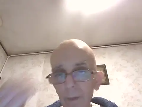 mariusica1xh online show from November 9, 2025, 8:57 pm