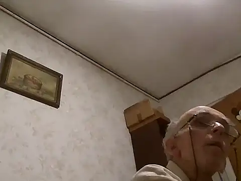 mariusica1xh online show from October 23, 2025, 8:40 pm