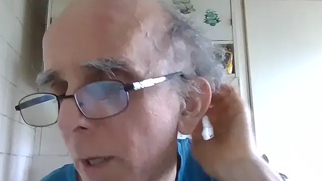 Snapshot of mariusica1@xh chatting on May 21, 2026, 1:41 pm mariusica1xh online show from May 21, 2026, 1:41 pm