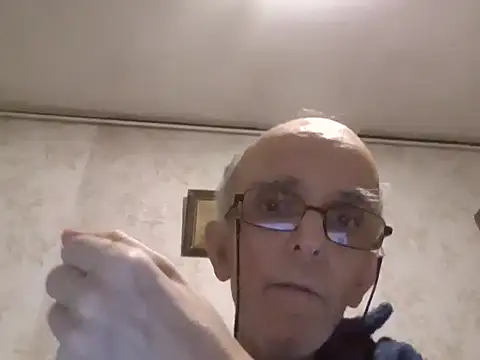 mariusica1xh online show from October 16, 2025, 12:41 am