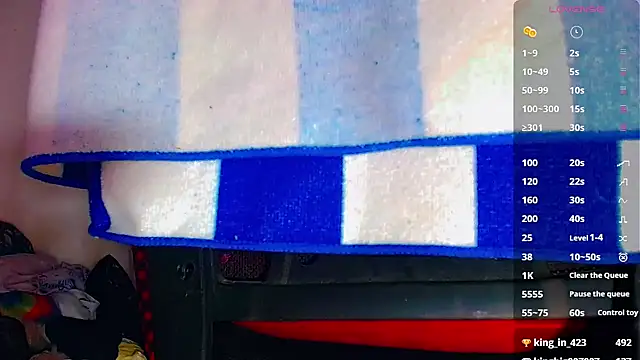 Snapshot of nicol_gill_ chatting on February 10, 2025, 11:46 am nicol gill online show from February 10, 2025, 11:46 am