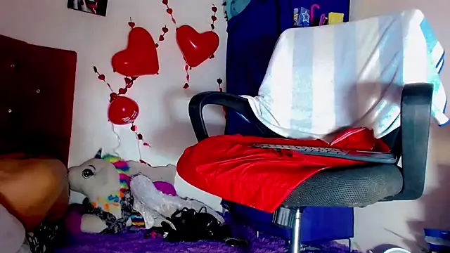 Snapshot of nicol_gill_ chatting on February 15, 2025, 2:44 pm nicol gill online show from February 15, 2025, 2:44 pm