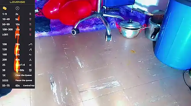 Snapshot of nicol_gill_ chatting on February 12, 2025, 11:29 am nicol gill online show from February 12, 2025, 11:29 am