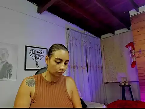 mykaelahoney online show from January 7, 2026, 5:56 am