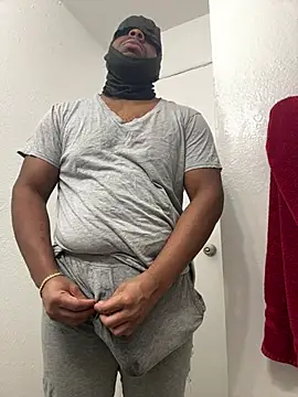 daddythiccklegg online show from July 15, 2026, 2:07 am