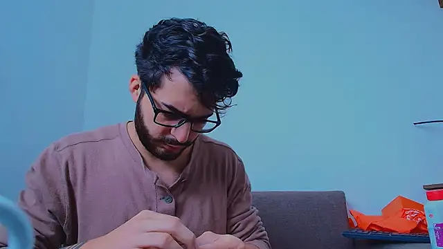 thomas gun online show from March 4, 2026, 8:05 pm