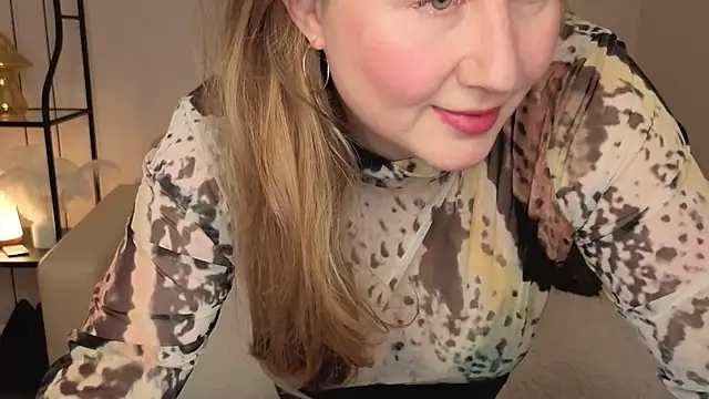 Helens love online show from November 22, 2025, 1:59 am