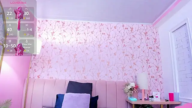 Snapshot of amber-hill chatting on February 2, 2026, 7:02 pm amber-hill online show from February 2, 2026, 7:02 pm