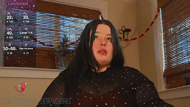 Snapshot of MissBika chatting on March 11, 2025, 10:42 pm MissBika online show from March 11, 2025, 10:42 pm