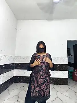 Snapshot of riya190 chatting on October 7, 2025, 6:53 pm riya190 online show from October 7, 2025, 6:53 pm