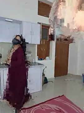 riya190 online show from April 4, 2026, 5:19 pm