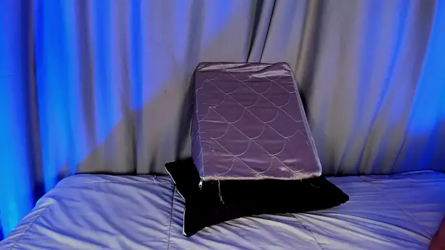 EviePhoenix online show from January 15, 2026, 11:08 pm