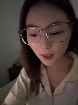 Snapshot of Sweet-Angel999 chatting on July 18, 2026, 8:01 am Sweet-Angel999 online show from July 18, 2026, 8:01 am