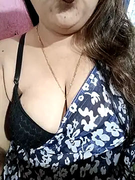 Beautyy38 online show from February 25, 2026, 3:51 am